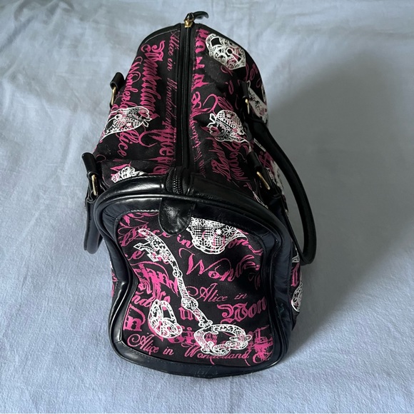 Rare Disney Alice In Wonderland Black Pink Barrel Bowler Bag Purse Handbag - Picture 2 of 6